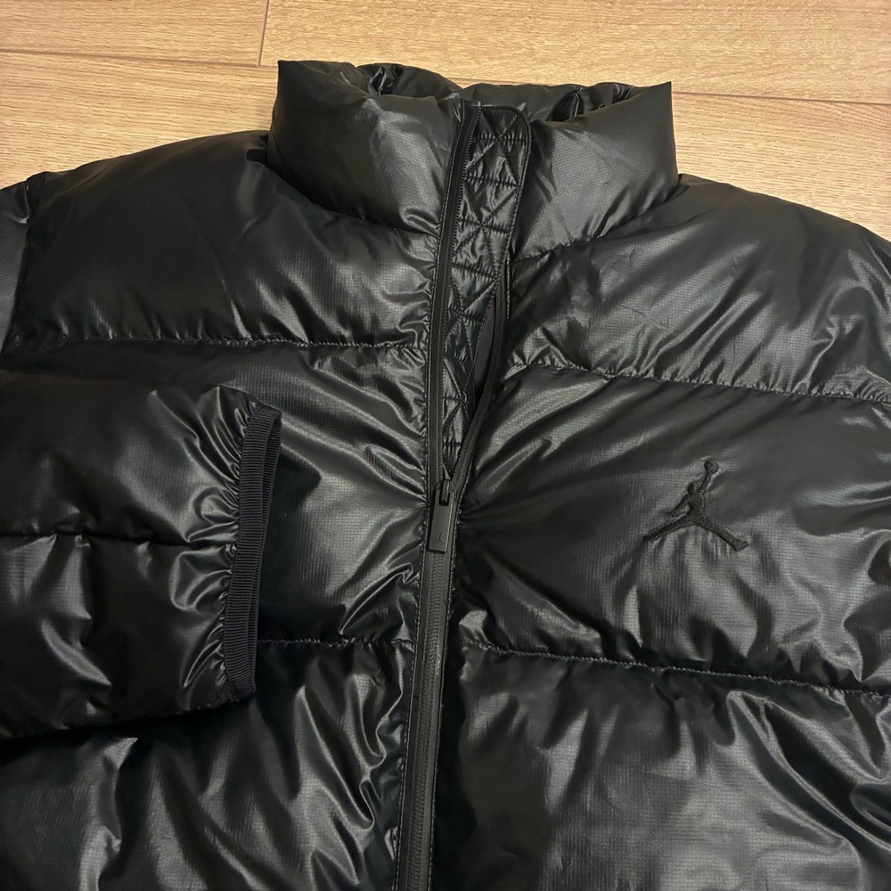 NWT Nike Air Jordan Men’s Flight Down Puffer Jacket Black Size S